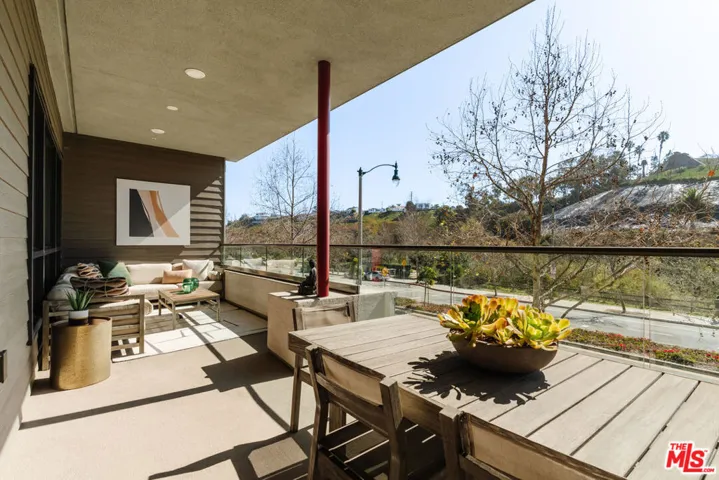 12765 Bluff Creek Drive 1, Los Angeles, California 90094