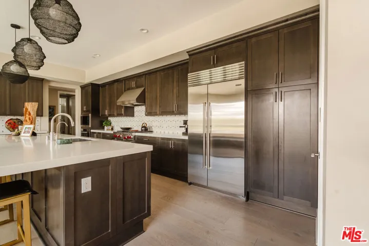 12765 Bluff Creek Drive 1, Los Angeles, California 90094
