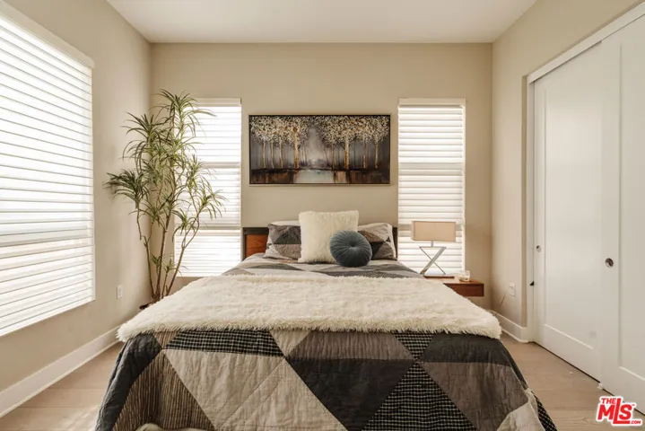 12765 Bluff Creek Drive 1, Los Angeles, California 90094