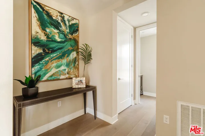 12765 Bluff Creek Drive 1, Los Angeles, California 90094