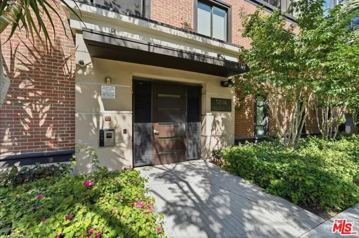 12534 W Fielding Circle 3, Playa Vista, California 90094