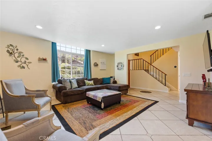 20906 Susan Carole Drive, Saugus, California 91350