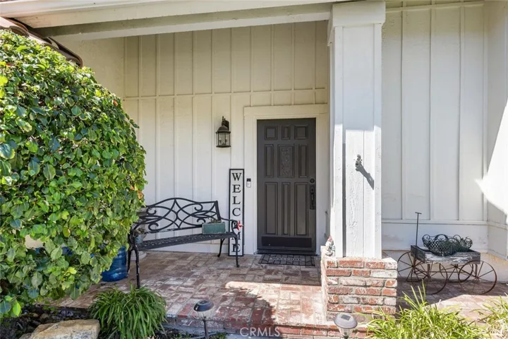 20906 Susan Carole Drive, Saugus, California 91350