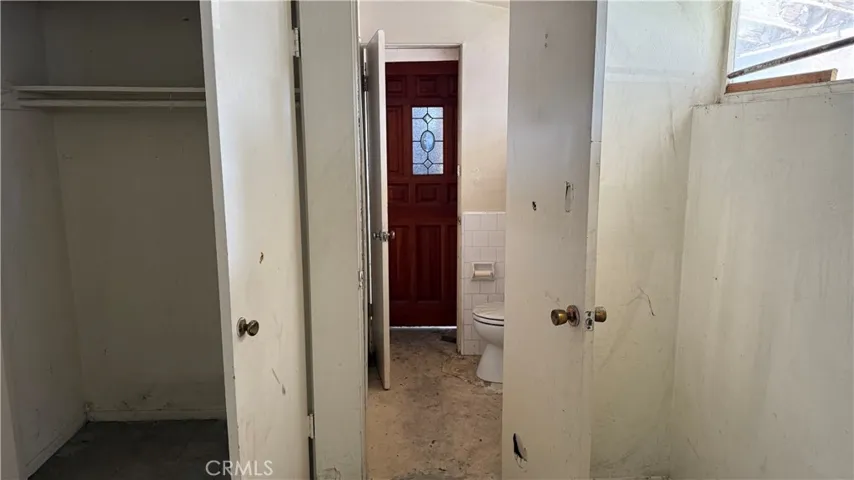 6240 Obispo, Long Beach, California 90805