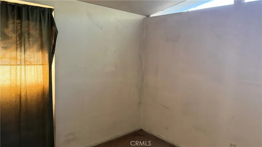 6240 Obispo, Long Beach, California 90805