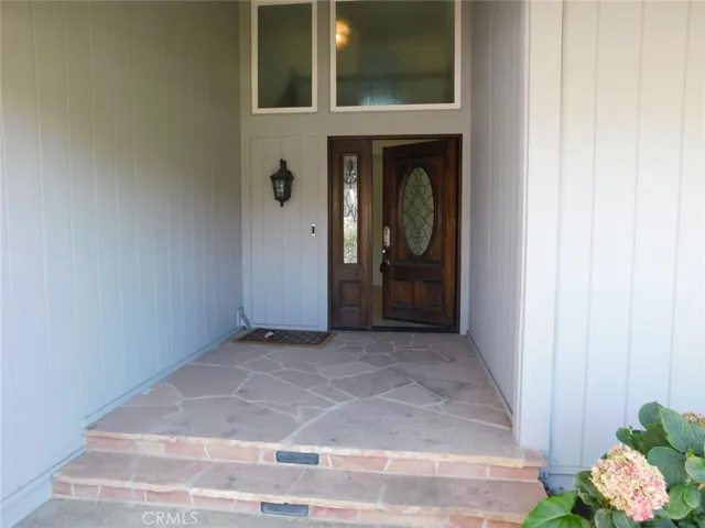 8312 Kingsdale, Huntington Beach, California 92646