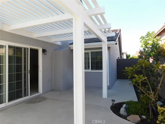 8312 Kingsdale, Huntington Beach, California 92646