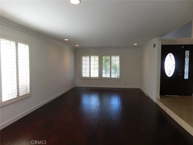 8312 Kingsdale, Huntington Beach, California 92646