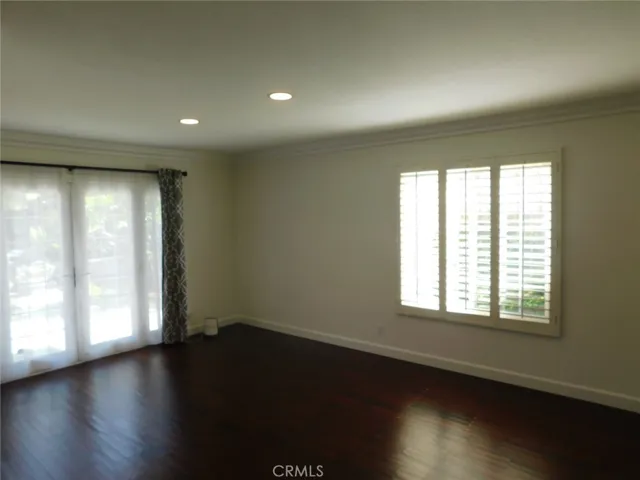 8312 Kingsdale, Huntington Beach, California 92646