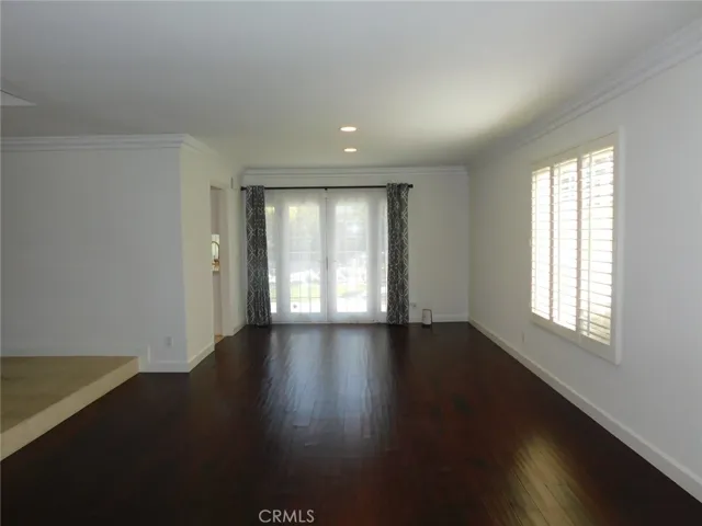 8312 Kingsdale, Huntington Beach, California 92646