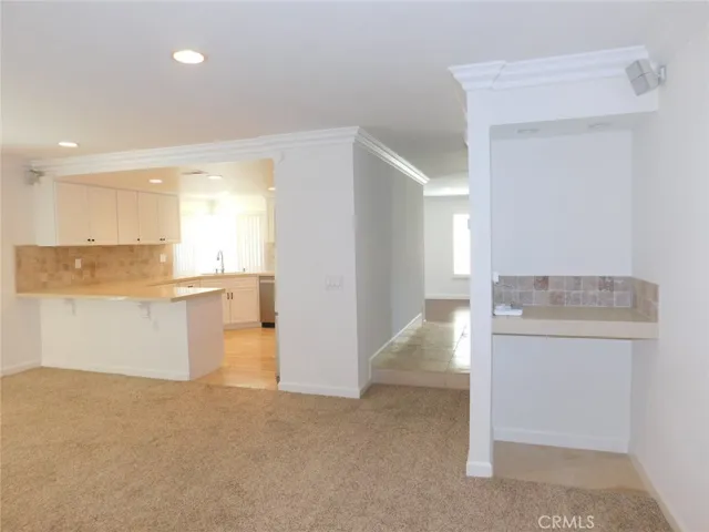 8312 Kingsdale, Huntington Beach, California 92646