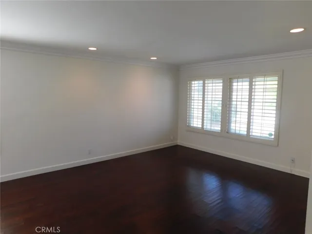 8312 Kingsdale, Huntington Beach, California 92646