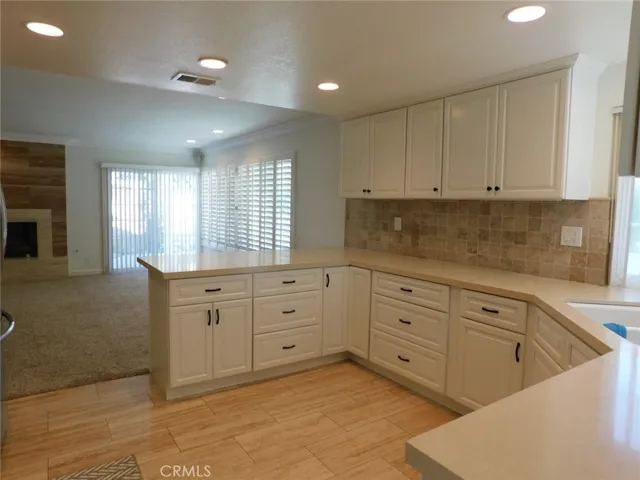 8312 Kingsdale, Huntington Beach, California 92646