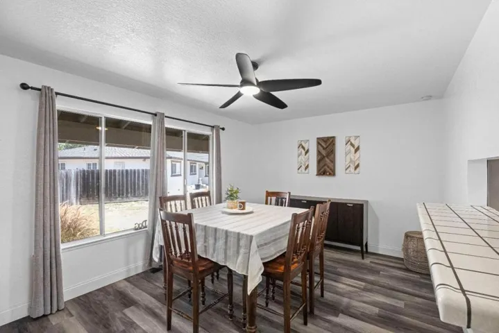 930 Apple Court, Hollister, California 95023