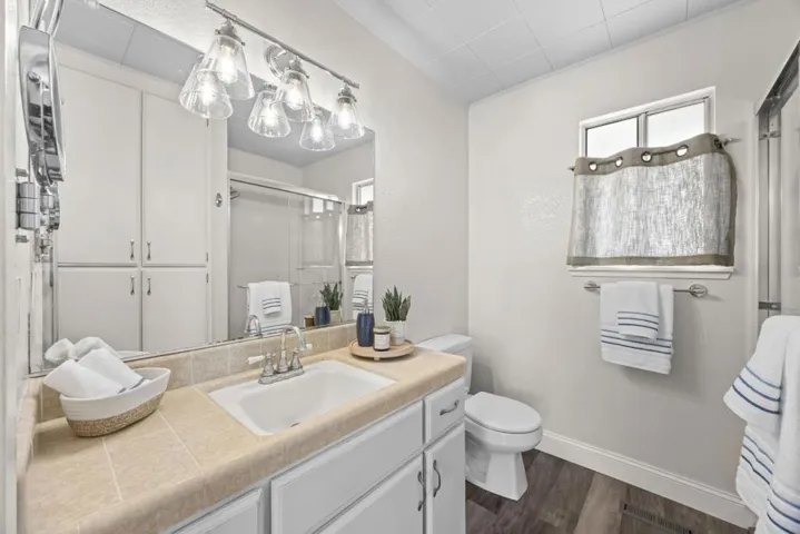 primary ensuite has a stall shower