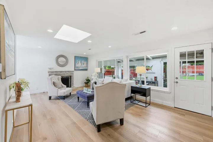 2994 Rustic Drive, San Jose, California 95124