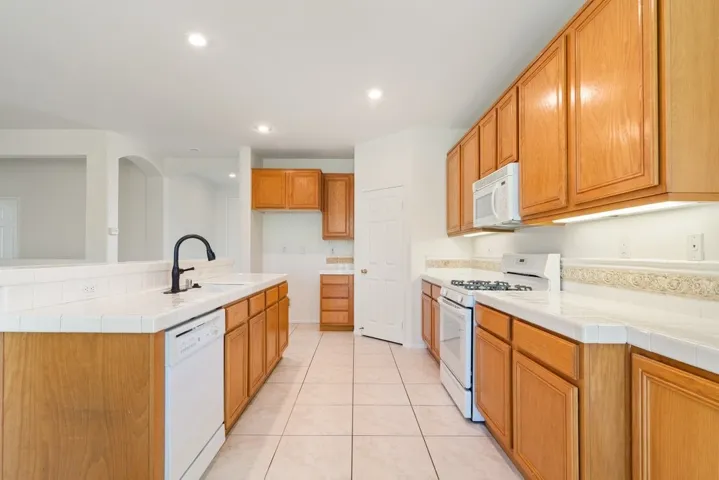 36912 Rancho Kiel Road, Winchester, California 92596