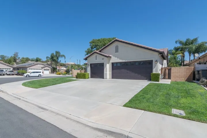 36912 Rancho Kiel Road, Winchester, California 92596