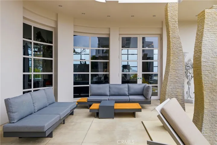 811 John, Manhattan Beach, California 90266
