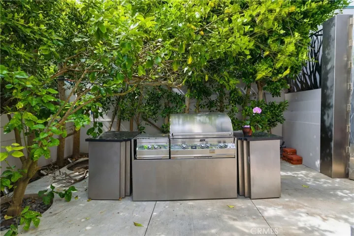 811 John, Manhattan Beach, California 90266