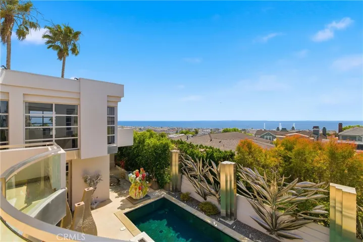 811 John, Manhattan Beach, California 90266