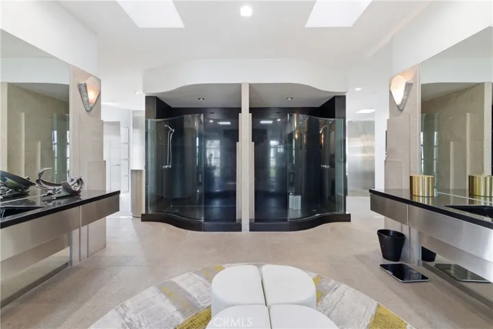 811 John, Manhattan Beach, California 90266