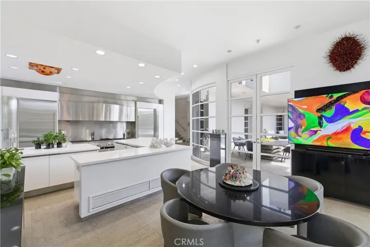 811 John, Manhattan Beach, California 90266