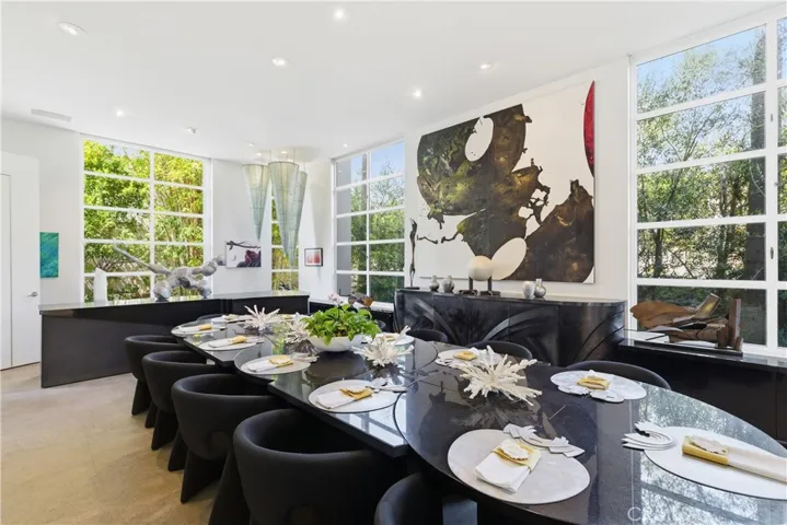 811 John, Manhattan Beach, California 90266