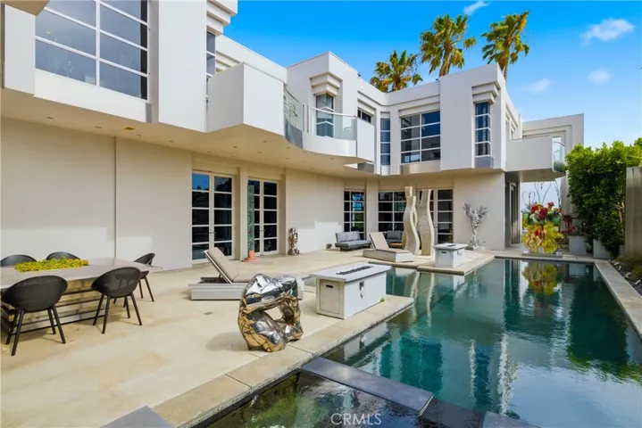 811 John, Manhattan Beach, California 90266