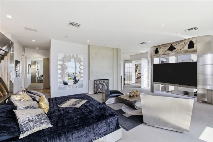 811 John, Manhattan Beach, California 90266
