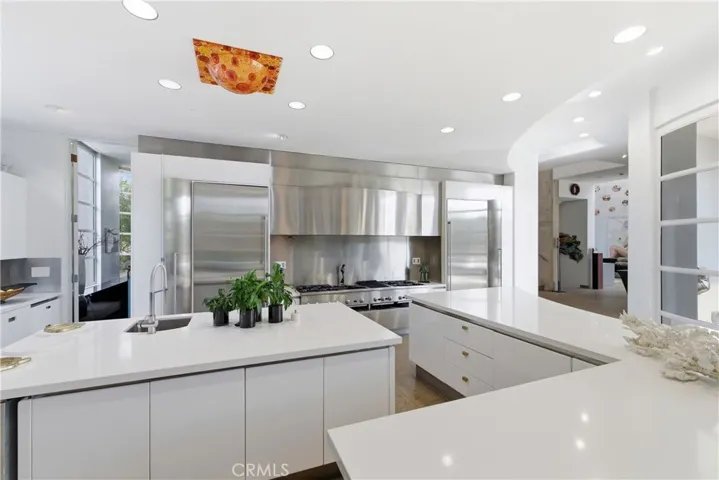 811 John, Manhattan Beach, California 90266