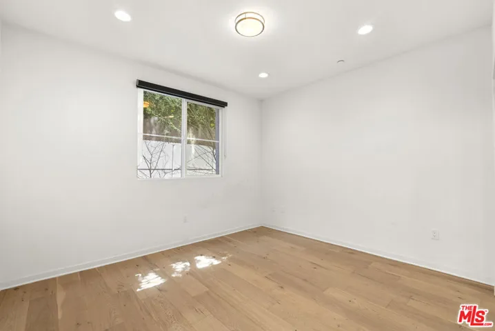 4240 Laurel Canyon Boulevard 105, Studio City, California 91604
