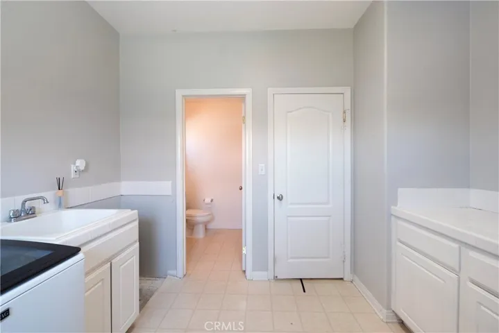13070 Beachview Court, Victorville, California 92392