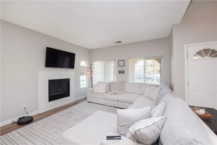 13070 Beachview Court, Victorville, California 92392
