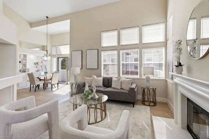 585 Shoal Circle, Redwood City, California 94065