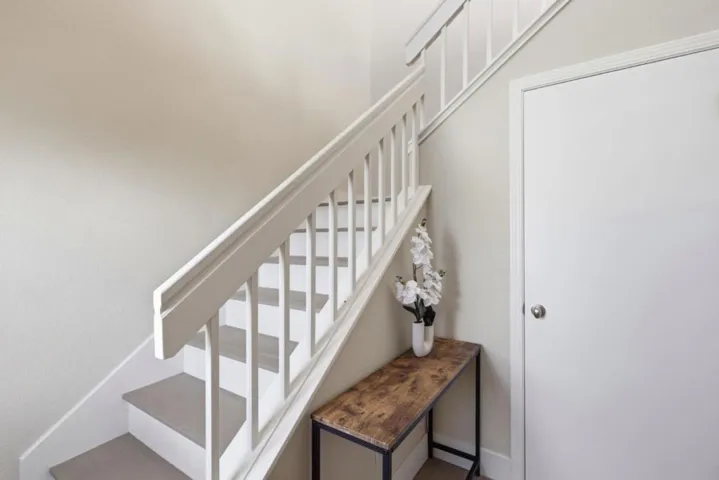 585 Shoal Circle, Redwood City, California 94065