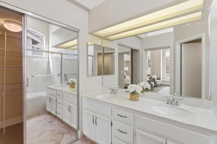 585 Shoal Circle, Redwood City, California 94065