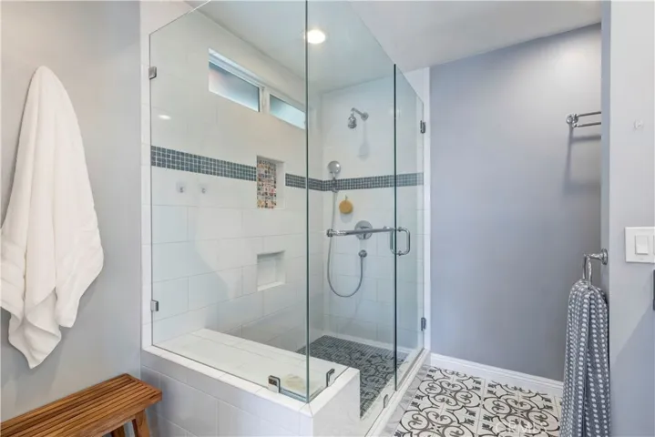 5429 Columbus Avenue, Sherman Oaks, California 91411