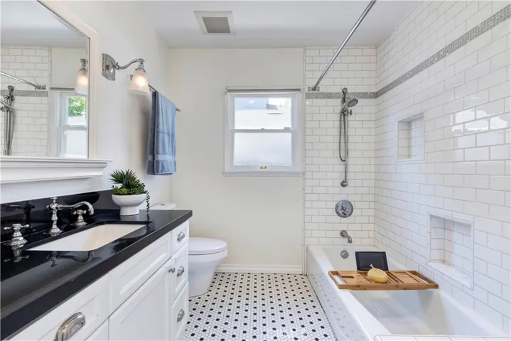 5429 Columbus Avenue, Sherman Oaks, California 91411