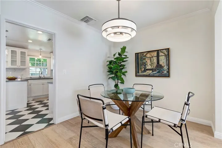 5429 Columbus Avenue, Sherman Oaks, California 91411