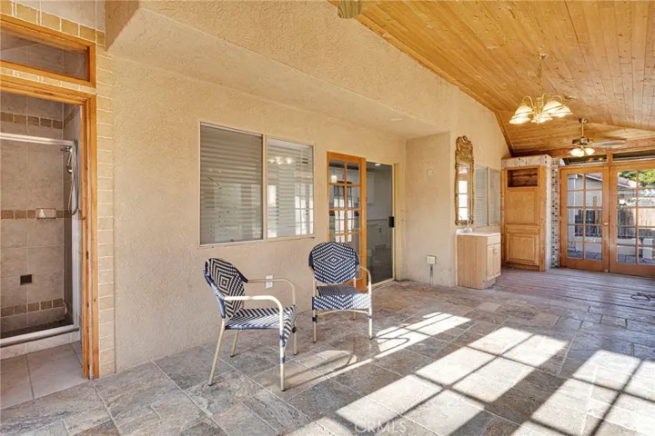 13747 Valera, Victorville, California 92392