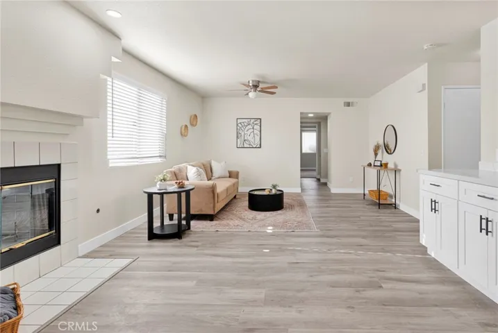 13747 Valera, Victorville, California 92392