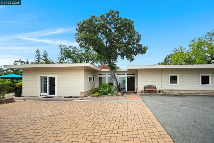 1891 Meadow Lane, Walnut Creek, California 94595