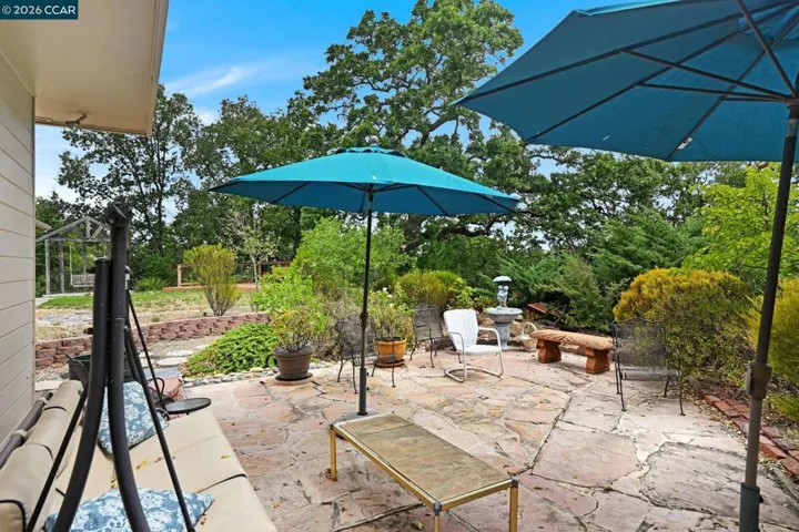 1891 Meadow Lane, Walnut Creek, California 94595
