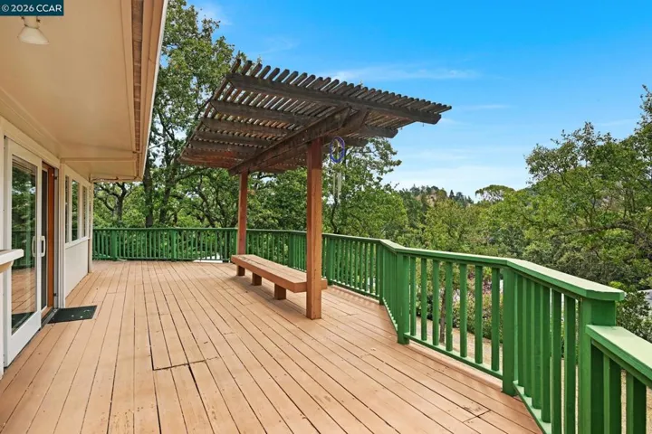 1891 Meadow Lane, Walnut Creek, California 94595