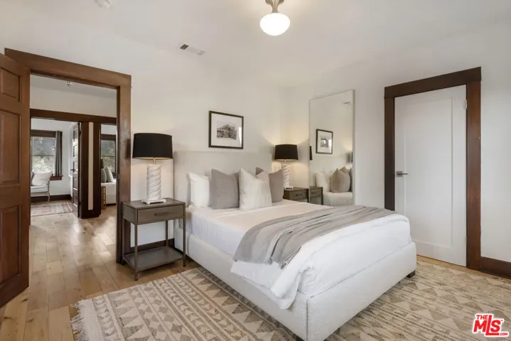1922 Taft Avenue, Los Angeles, California 90068