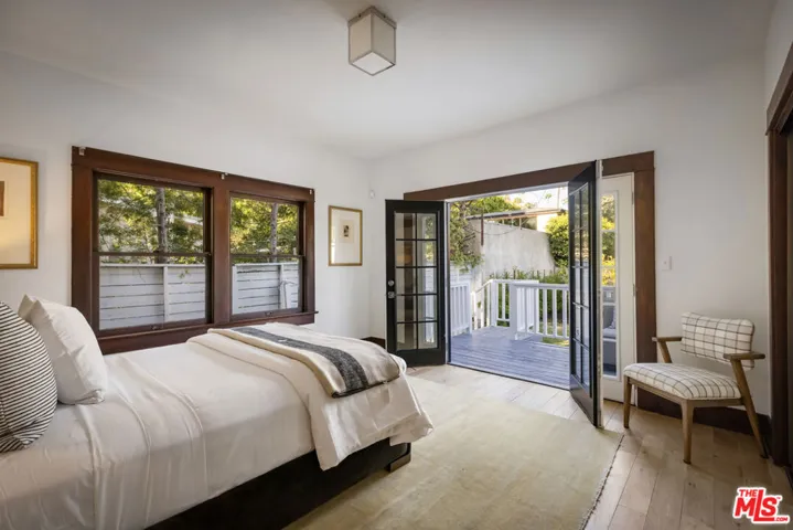 1922 Taft Avenue, Los Angeles, California 90068
