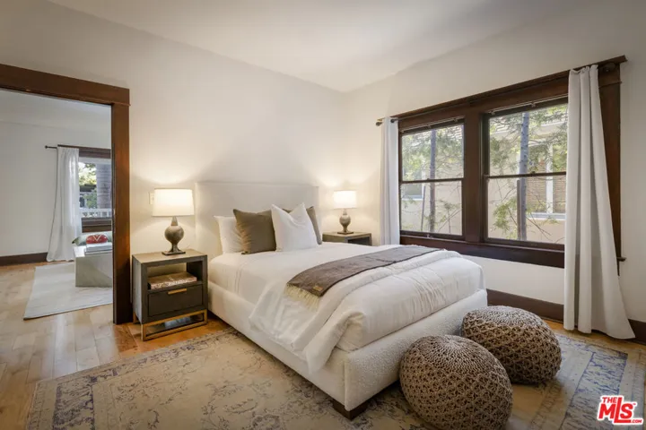 1922 Taft Avenue, Los Angeles, California 90068