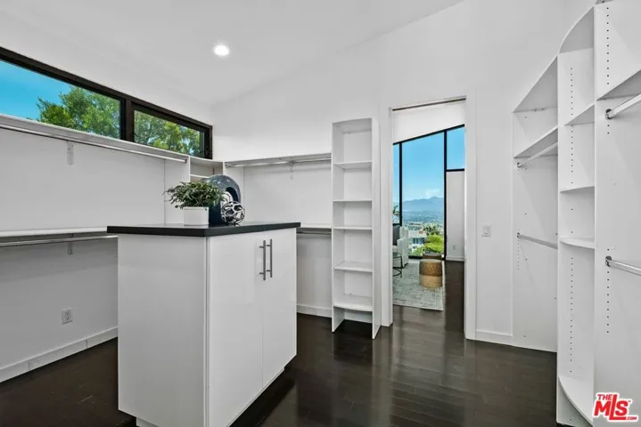 3144 Alta Laguna Boulevard, Laguna Beach, California 92651