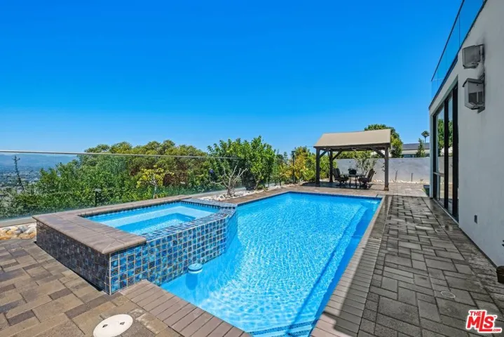 3144 Alta Laguna Boulevard, Laguna Beach, California 92651